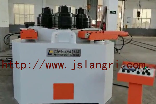 型材卷圓機的特點是什么，有哪些操作注意事項？